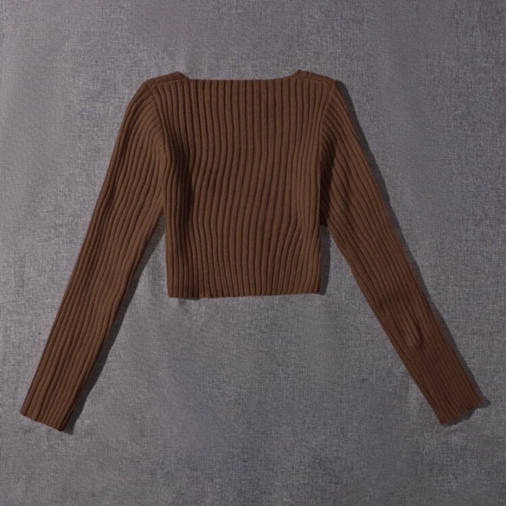 vneck reversible crop sweater - Picture 3 of 5